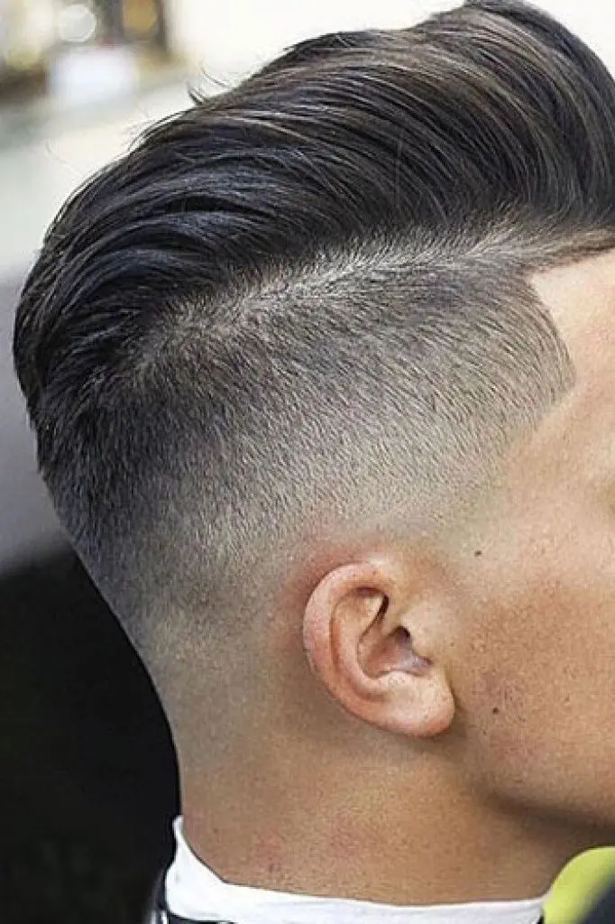 CORTE-DE-HOMBRE-TENDENCIAS-CABELLO-RAPADO-2