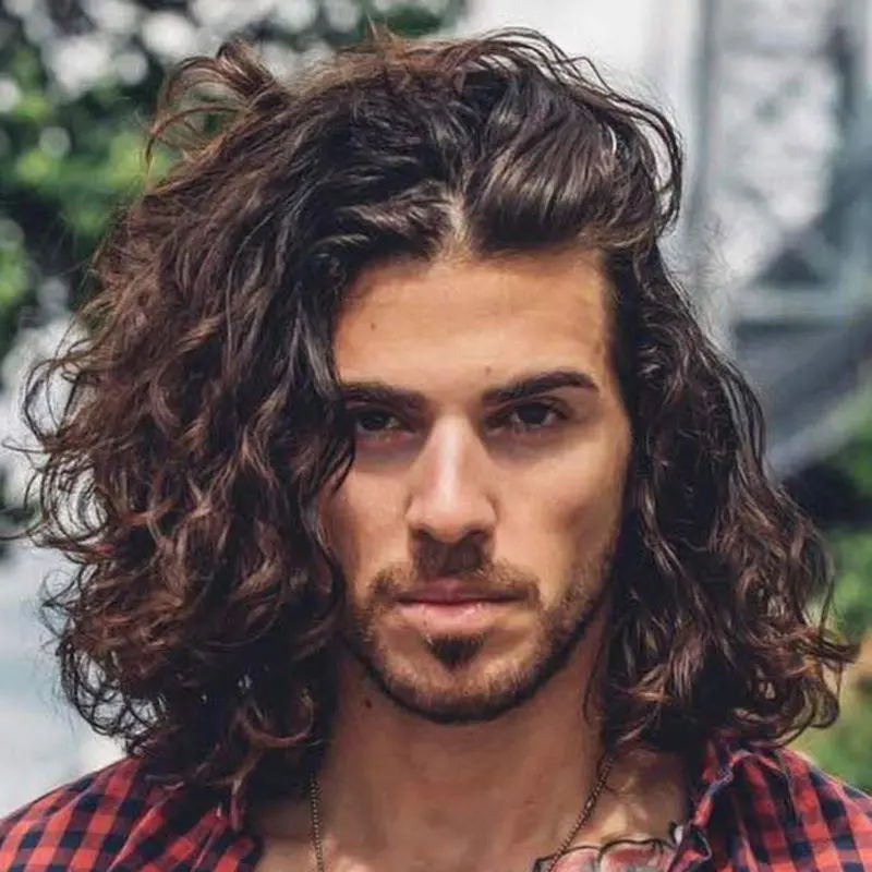 CORTE-DE-PELO-RIZADO-HOMBRE-PALMA-DE-MALLORCA-ULTIMAS-TENDENCIAS-PELUQUERIA-MOURE-20
