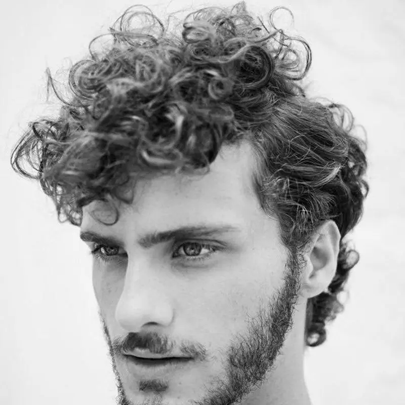 CORTE-DE-PELO-RIZADO-HOMBRE-PALMA-DE-MALLORCA-ULTIMAS-TENDENCIAS-PELUQUERIA-MOURE-30