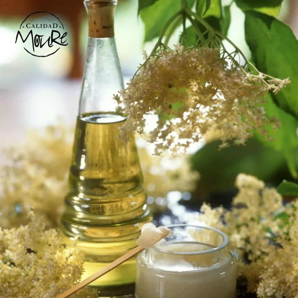 PASOS-DEL-TRATAMIENTO-DE-CABELLO-HIDRATACION-BRILLO-Y-RECONSTRUCCION-5