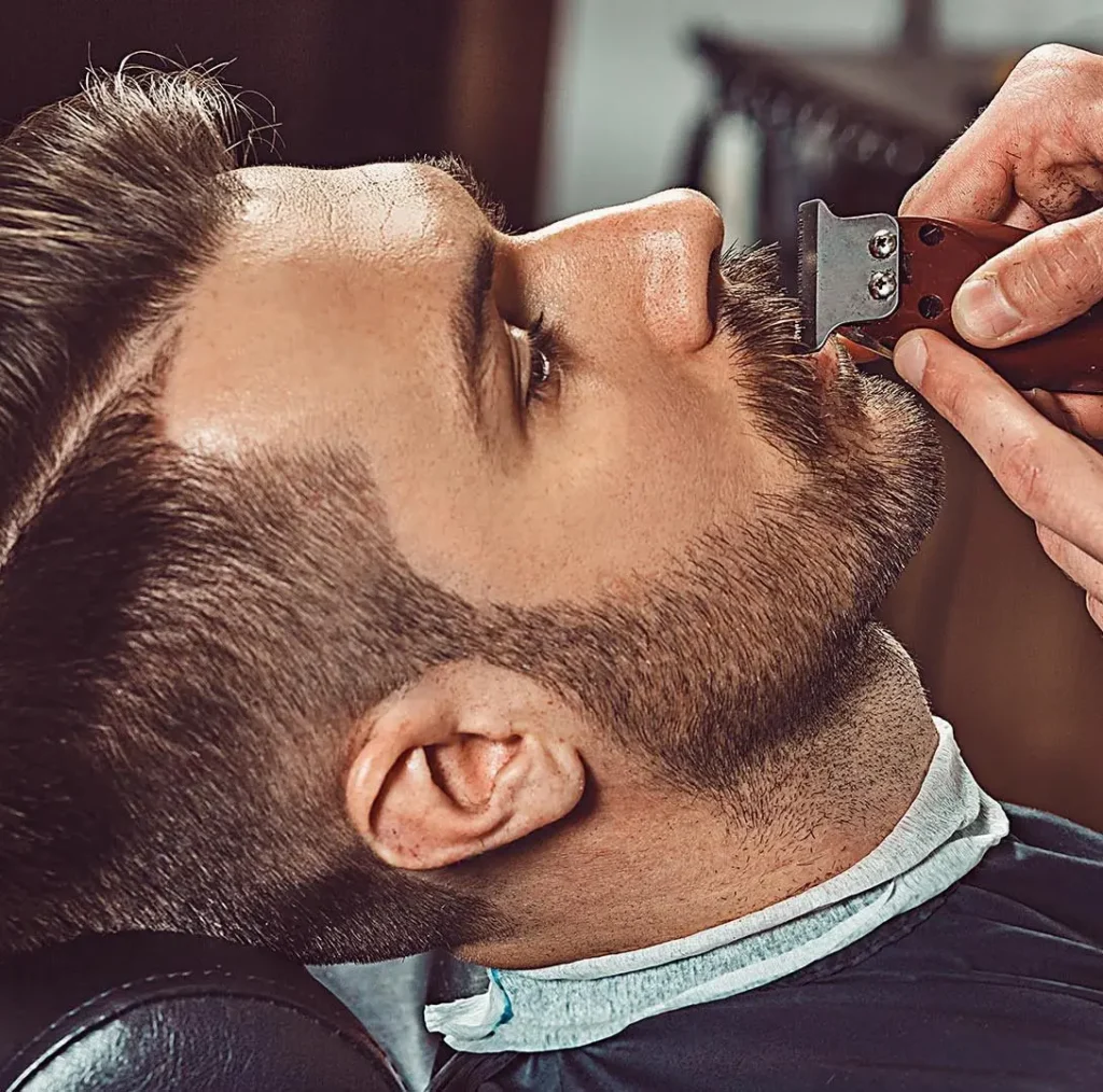 PELUQUERIA-HOMBRE-BARBERIA-MALLORCA-MOURE-24