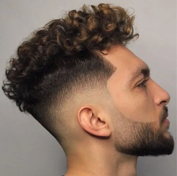 PERMANENTE-RIZADA-PELO-CORTO-HOMBRE-6