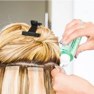 QUITAR-EXTENSIONES-ADHESIVAS-PELUQUERIA-MOURE-MALLORCA-1