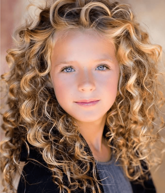 cabello-rizado-sano-natural-nina.jpg