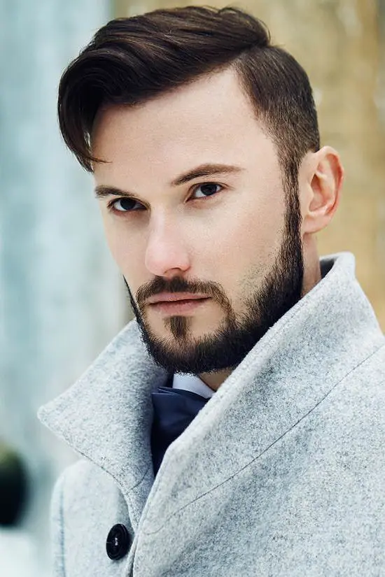 corte-de-pelo-hombre-raya-al-lado-tendencias-2