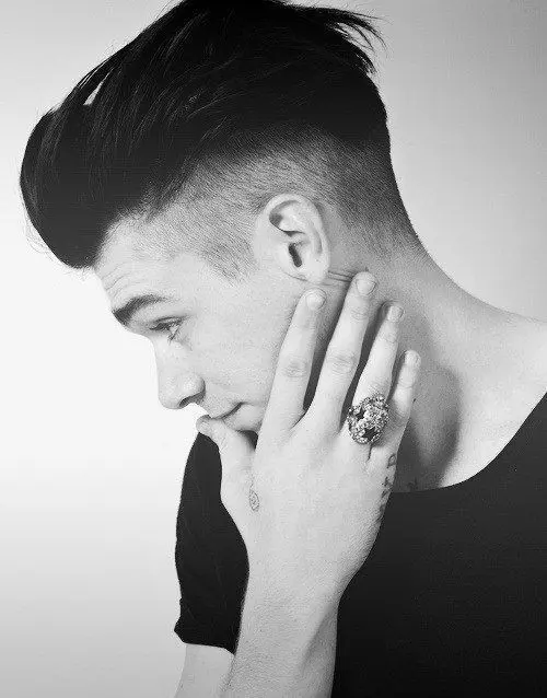 los-mejores-cortes-de-cabello-para-hombre-2014-pelo-corto-estilo-rapado-hipster