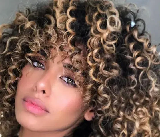 mechas-pelo-castano-gabrielaguardiaa_0f48fb55_1280x1828-4