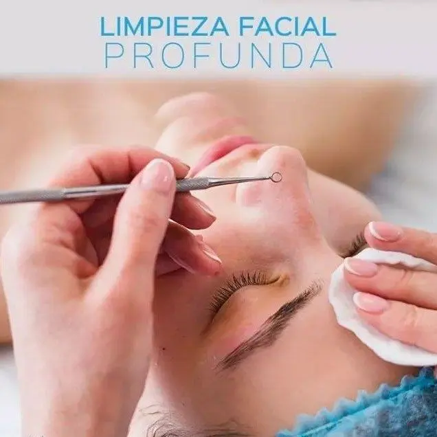 LIMPIEZA-FACIAL-PUNTOS-NEGROS-Y-MILIUMS-EN-MALLORCA-CENTRO-DE-ESTETICA-MOURE