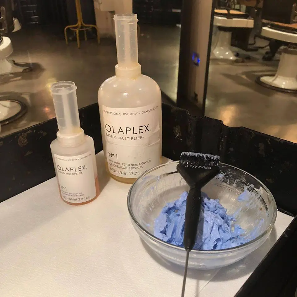 OLAPLEX-TRATAMIENTO-RECONSTRUCTOR-PELUQUERIA-MOURE-PALMA-DE-MALLORCA-8