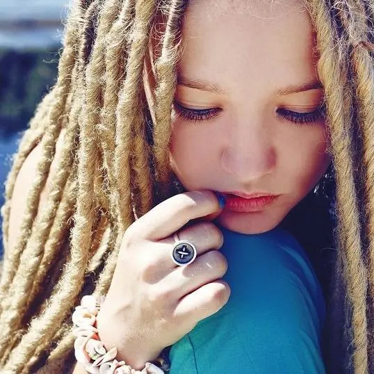 RASTAS-PELUQUERIA-MOURE-EN-PALMA-DE-MALLORCA-15