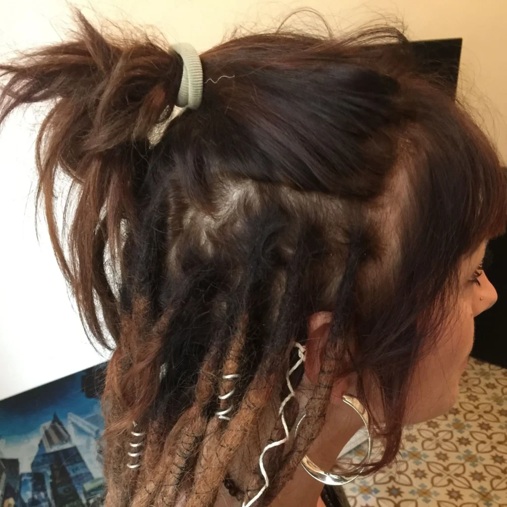 RASTAS-PELUQUERIA-MOURE-MALLORCA-ADORNOS-5
