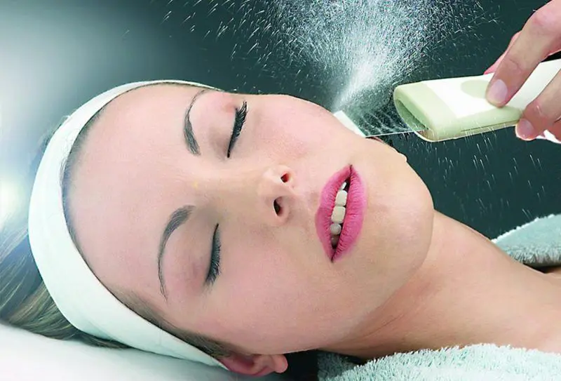 Aparatoligia Facial Moure 1 Jpg